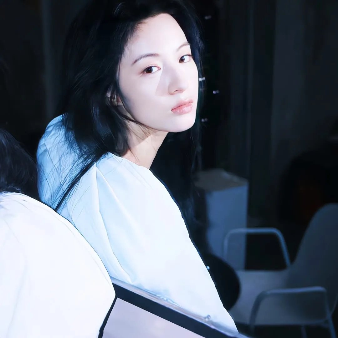 深渊潜龙